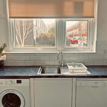 Albert Bridge Spacious Double Room ลอนดอน ภายนอก รูปภาพ