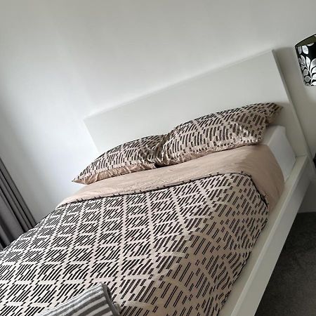 Albert Bridge Spacious Double Room ลอนดอน ภายนอก รูปภาพ